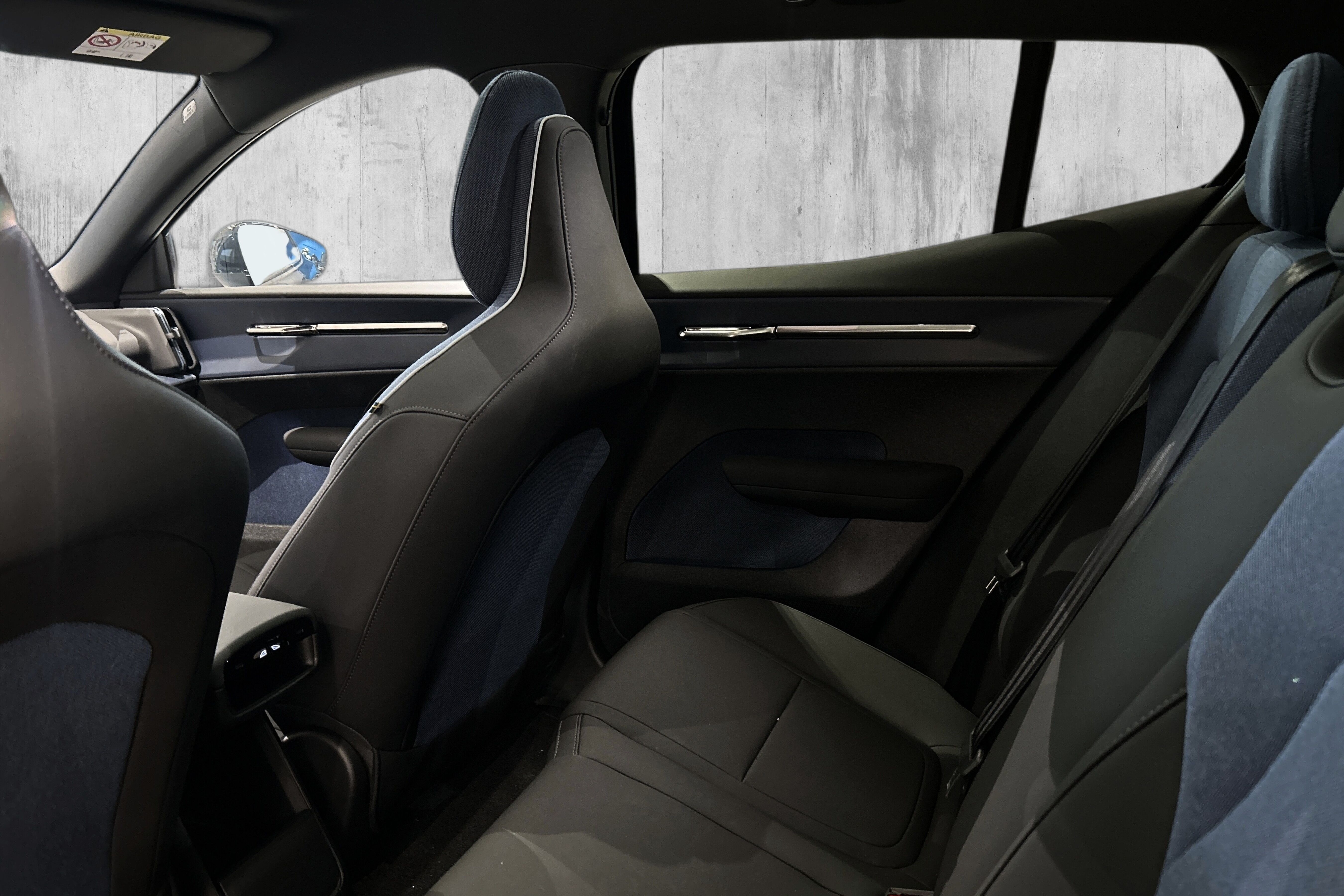 Volvo EX30 Twin Motor Performance bilde 12