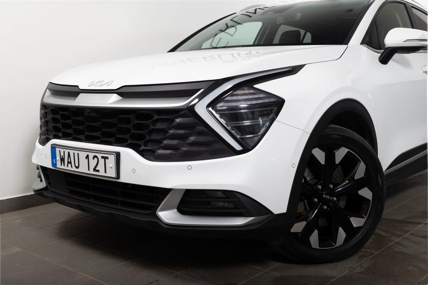 Bild 3 av Kia Sportage PHEV 265hk Dragkrok 360kamera Carplay