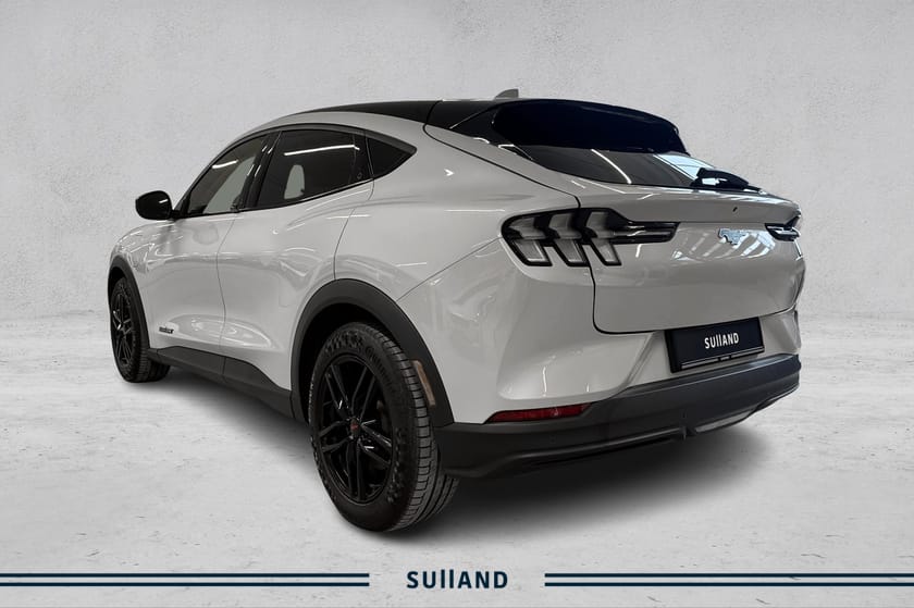 Bilde 3 av Ford Mustang Mach-E Long Range RWD 610km WLTP