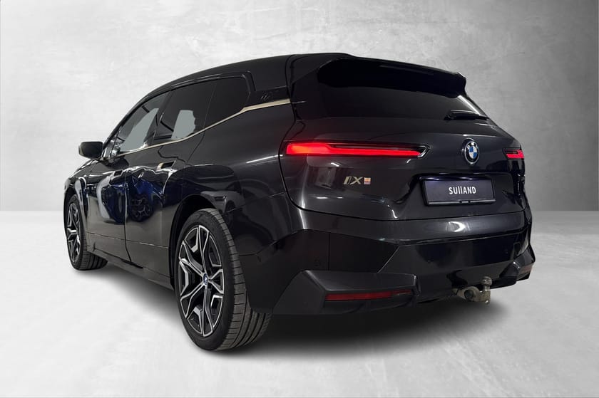 Bilde 3 av BMW iX xDrive50