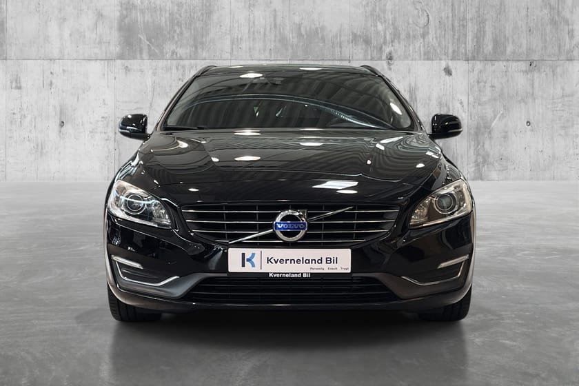 Bilde 2 av Volvo V60 1,6 D2 Momentum Cruise/Kamera/Skinn/Krok