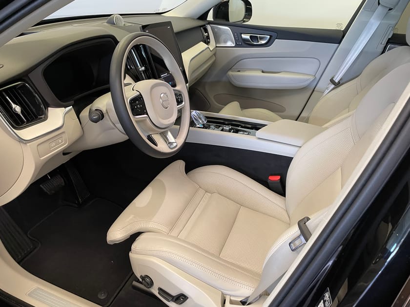 Bild 5 av Volvo XC60 T6 Plus Bright Nordic Edition