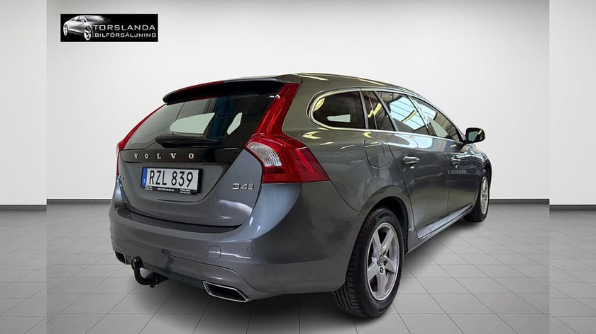 Bild 5 av Volvo V60 D4 190 Auto Classic Summum GPS Krok Skinn Akustikrutor