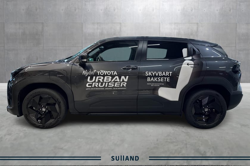 Bilde 2 av Toyota Urban Cruiser SUV EXECUTIVE,4WD, BAKKEKLARING, 10 ÅRS GARANTI, JBL