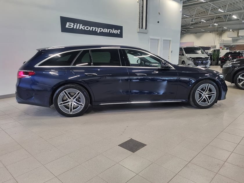 Bild 3 av Mercedes-Benz E 300 d e 4MATIC T de 9G-Tronic AMG Line Advanced Euro 6