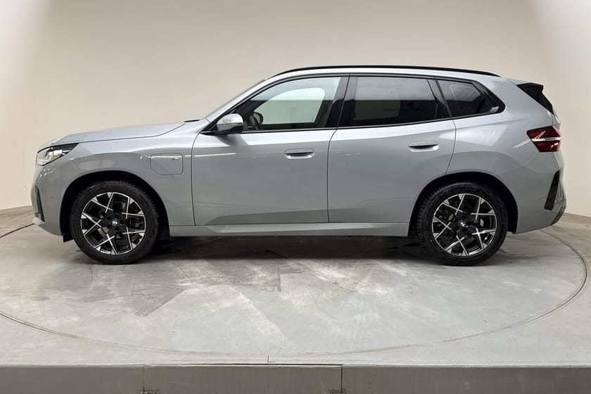 Bild 2 av BMW X3 30e xDrive xDrive, G45 (299hk) M Sport