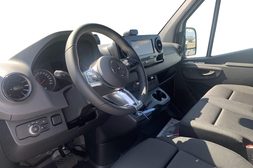 Bild 5 av Mercedes-Benz Sprinter 317 CDI RWD Panel Van SKÅP A2 PRO