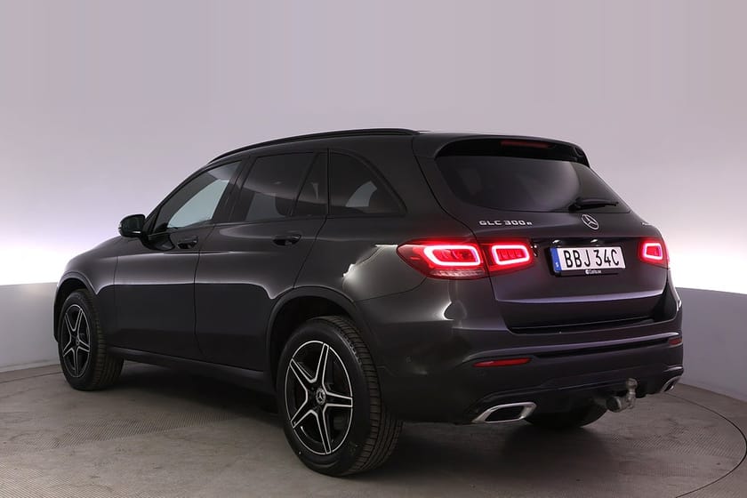 Bild 4 av Mercedes-Benz GLC 300 e 4MATIC AMG Drag Navi Kamera Night