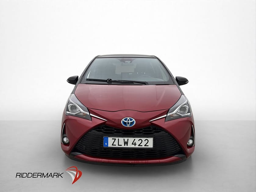 Bild 2 av Toyota Yaris Hybrid 101hk Selection Pano M/K-Värmare Kamera