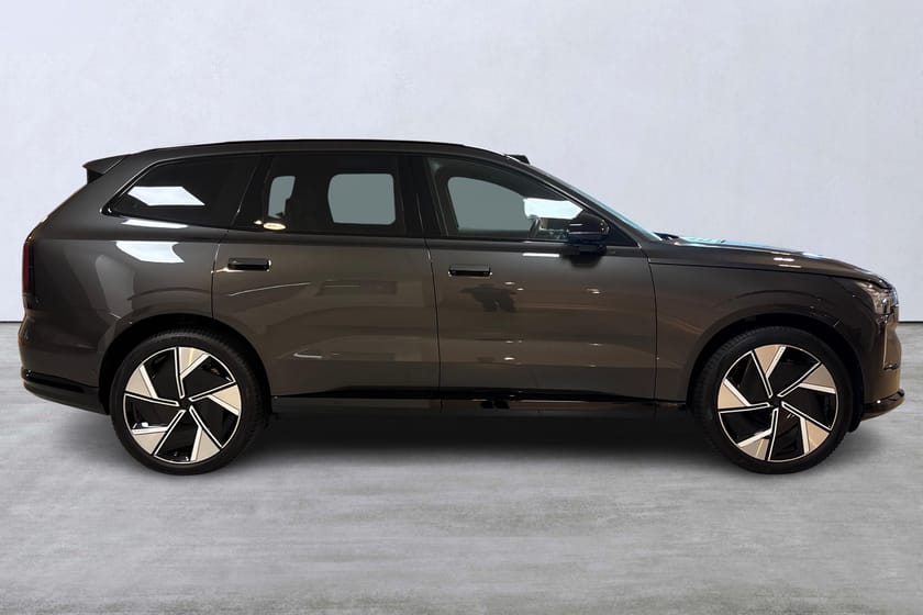 Bild 3 av Volvo EX90 Twin Motor Ultra 7-sätes
