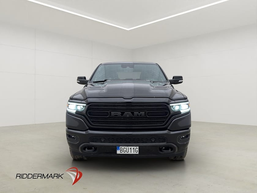 Bild 5 av RAM 1500 Crew Cab Dodge Limited Night V8 4x4 Luft HUD Pano H/K MOMS