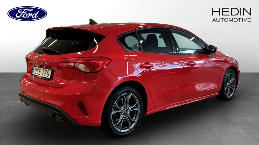 Bild 2 av Ford Focus Halvkombi