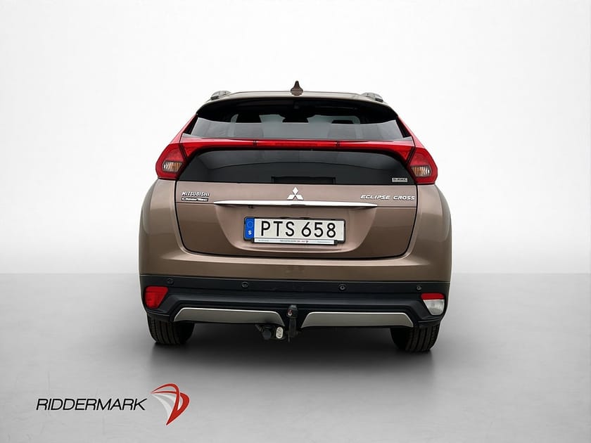 Bild 5 av Mitsubishi Eclipse Cross 4WD 163hk Komfort Värmare 360 Drag