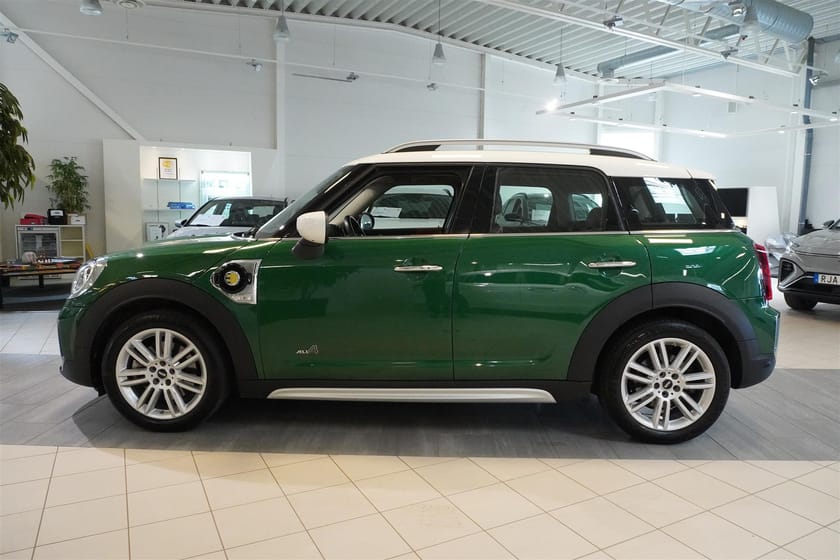Bild 1 av MINI Countryman Cooper SE ALL4 Kamera DA Fartpilot