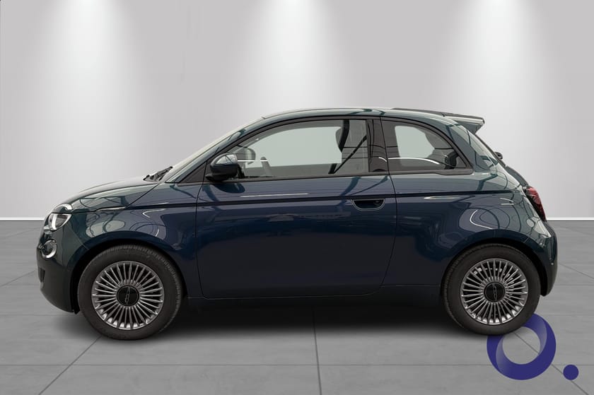 Bilde 2 av Fiat 500e 3+1 3+1, 300km(WLTP)Sjarmerende og kvikk bybil.