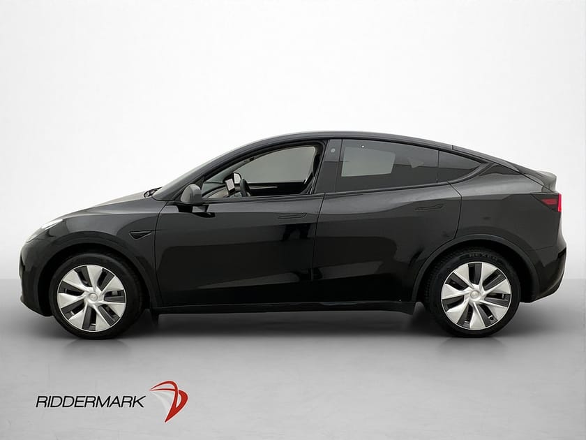 Bild 5 av Tesla Model Y Long Range AWD 514hk MOMS Autopilot Pano