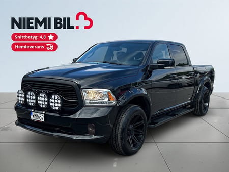 RAM 1500 Crew Cab Dubbelhytt 5.7 V8 Luftfjä./Pano/Drag/Kamera/S&V/Alpine