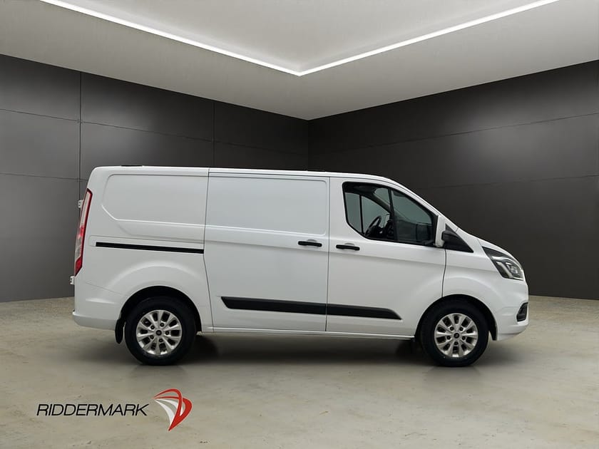 Bild 2 av Ford Transit Custom 280 transit-custom 130hk Värmare PDC Drag 3-Sits CARPLAY