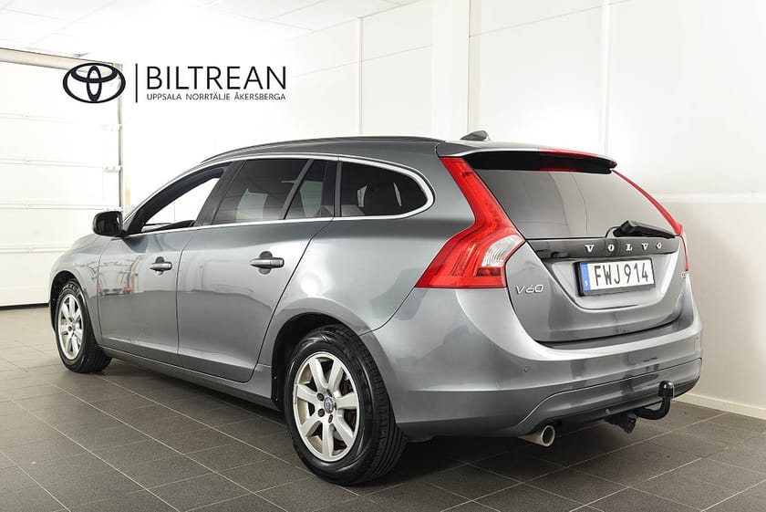 Bild 2 av Volvo V60 D3 Momentum Business Edition Drag BLIS Dieselvärmare