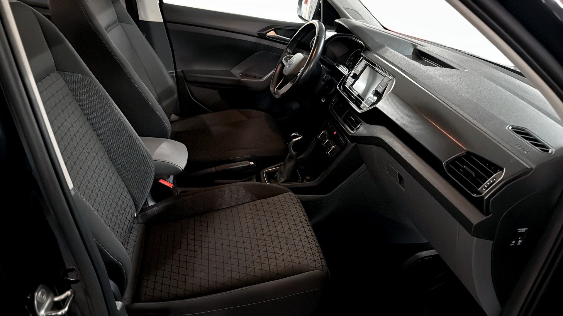 Volkswagen T-Cross 2021, bild 3/10