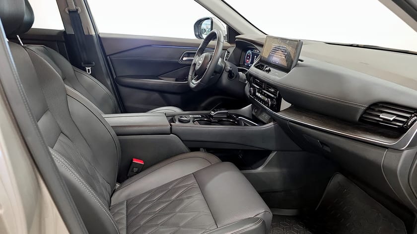 Bild 3 av Nissan X-Trail e-4ORCE TEKNA | 3,95% ränta!