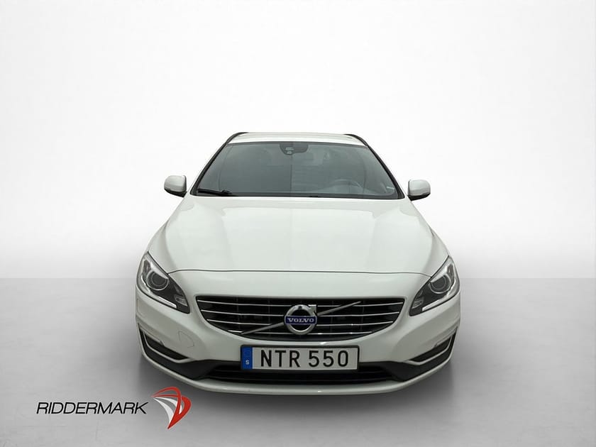 Bild 2 av Volvo V60 D4 AWD VOC D-Värmare Drag Halvskinn