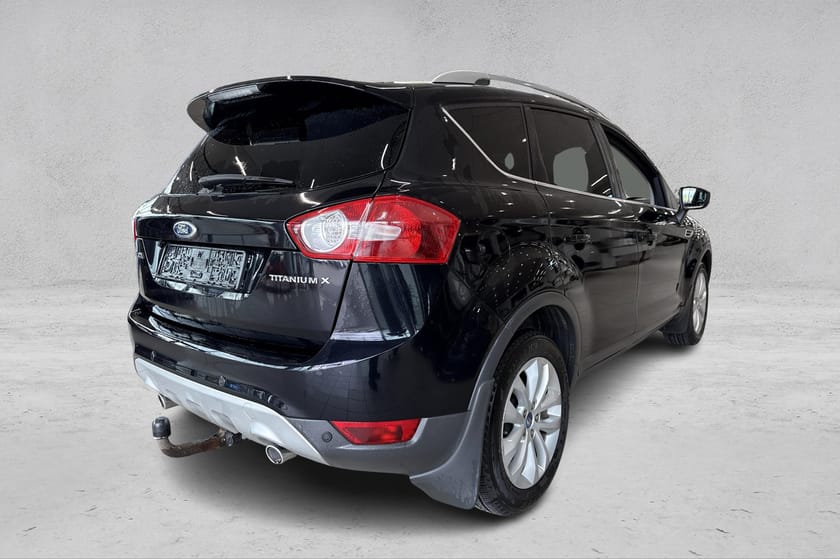 Bilde 4 av Ford Kuga BILLIGBIL EU TIL 2027-03! AWD og Automat