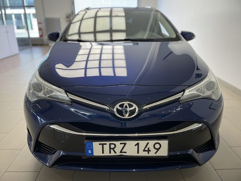 Bild 2 av Toyota Avensis Kombi 2,0 152Hk Automat Drag