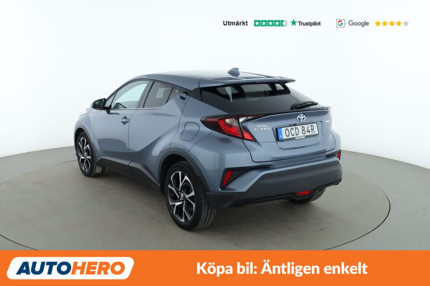 Bild 2 av Toyota C-HR Hybrid Backkamera, Rattvärme