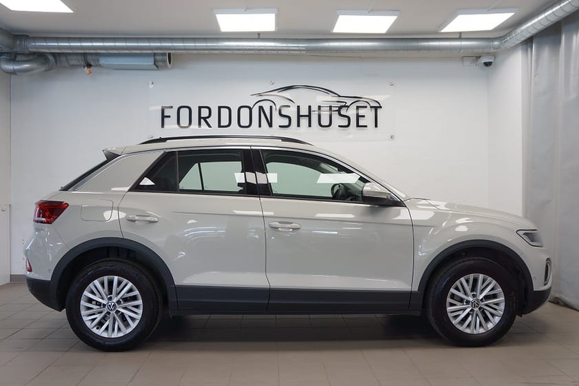 Bild 3 av Volkswagen T-Roc 1.5 TSI 150HK ACT OPF | VÄRMARE & DRAGKROK