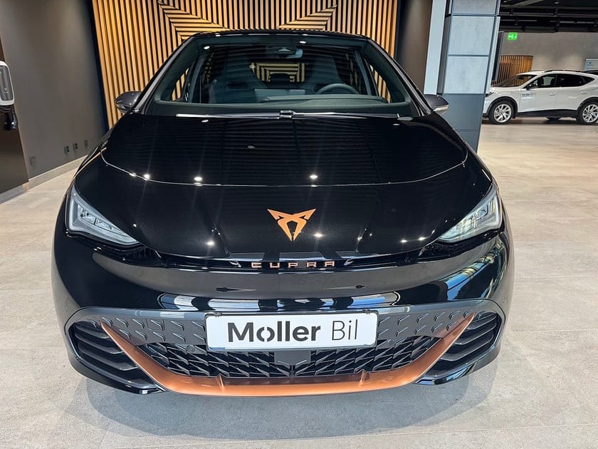 Bild 2 av CUPRA Born 59 59kWh 204hk Edition - Farthållare, Backkamera Demo