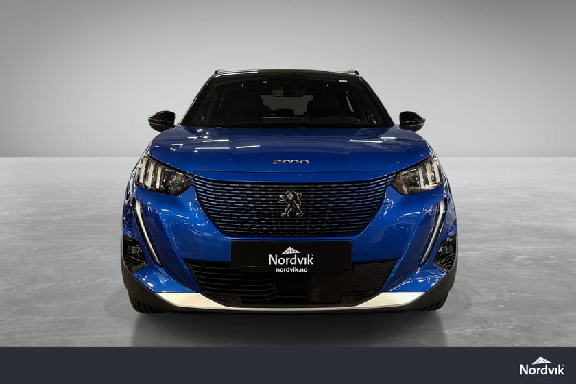 Bilde 2 av Peugeot e-2008 SUV/Elbil/GT Line/8 nye dekk/Pen bil!