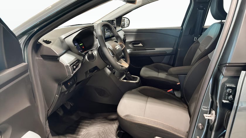 Bild 3 av Dacia Sandero Stepway EXTREME TCE 110 PL-Kampanj fr 2190 kr/mån