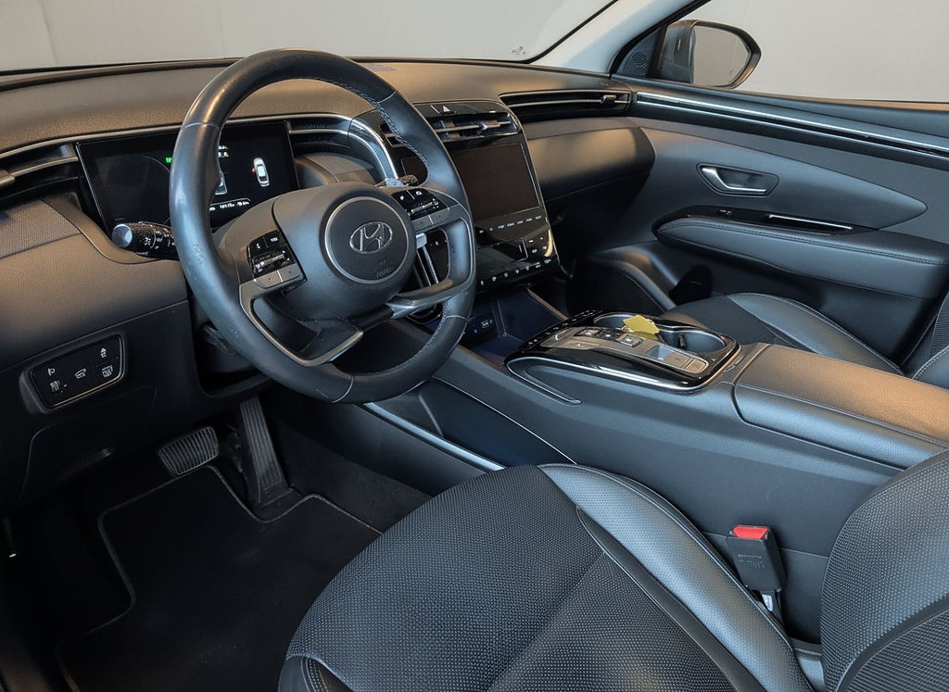 Hyundai Tucson 1.6 T-GDI Hybrid Advanced 2021, bild 3/8