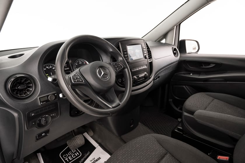 Bilde 5 av Mercedes-Benz Vito 116 CDI 4x4 3.2t A3 4MATIC aut Auksjon! Les Tekst!
