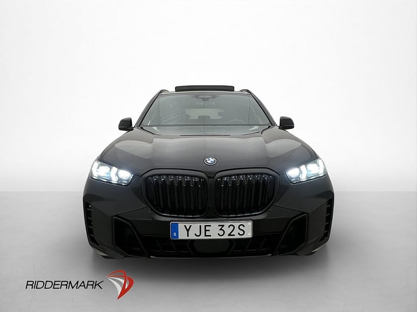 Bild 2 av BMW X5 xDrive50e M Sport Innovation Luft 360° H/K Pano SoftC