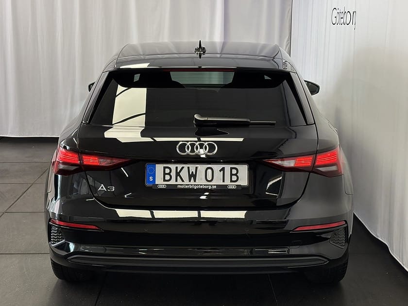 Bild 5 av Audi A3 Sportback 35 TFSI Proline CarPlay/ Sportstolar/ Tonade Rutor