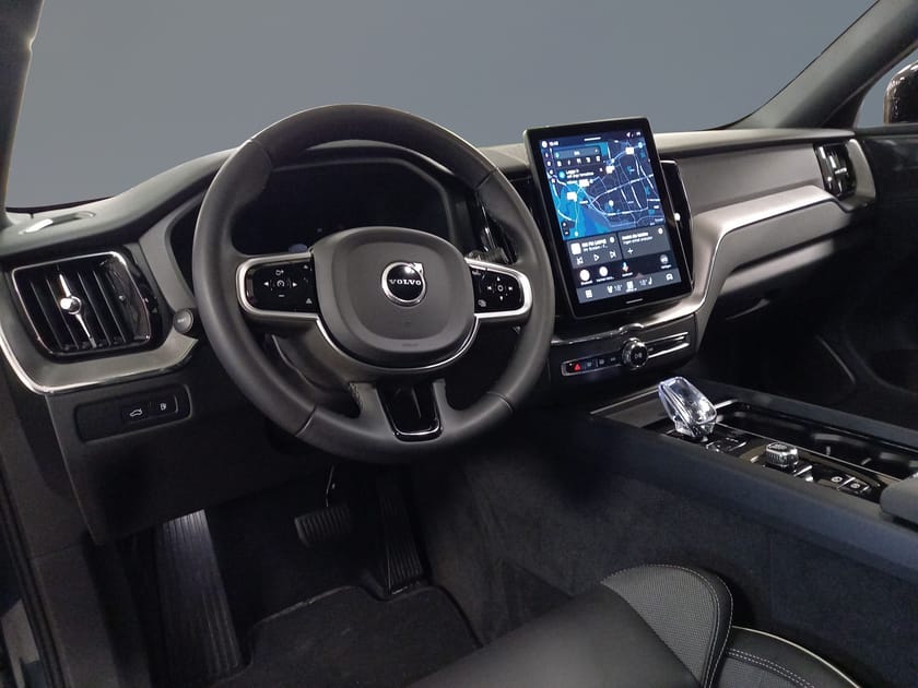 Bild 5 av Volvo XC60 T6 AWD Plus Black Nordic Edition//Drag//360-Kamera//
