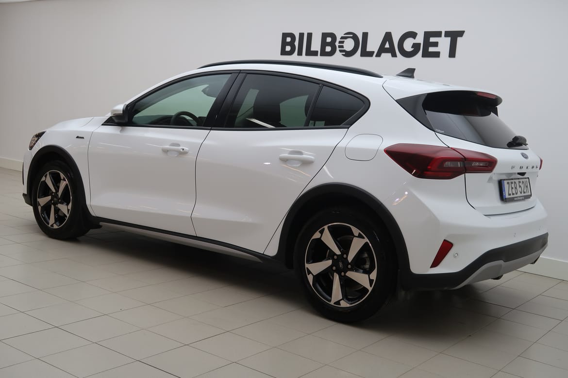 Ford Focus 2022 - miniatyr 3