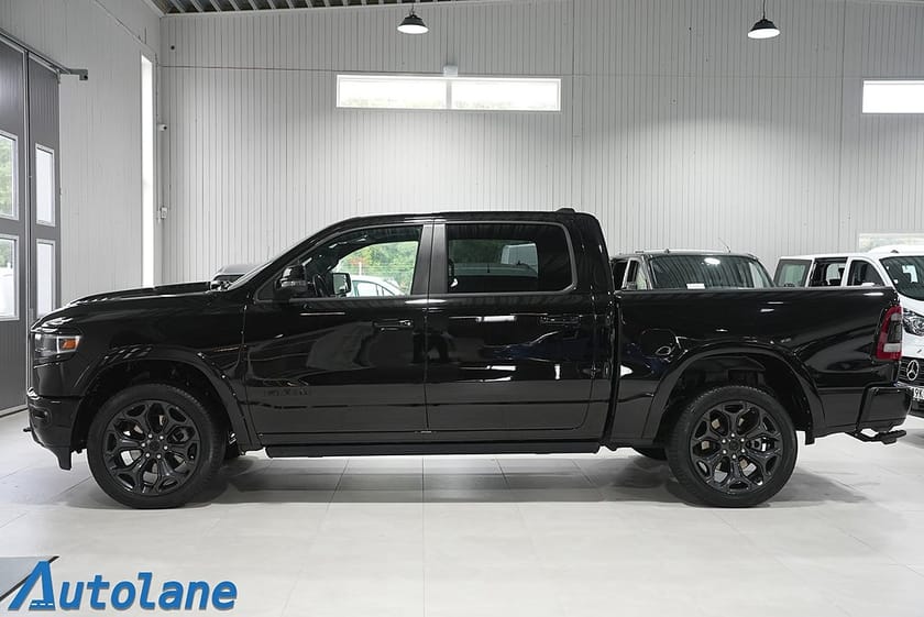 Bild 3 av RAM 1500 Dubbelhytt 5'7" box