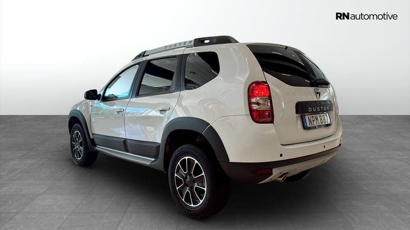 Bild 3 av Dacia Duster Black Shadow | 4X2 | Diesel | Automat | Frontbåge