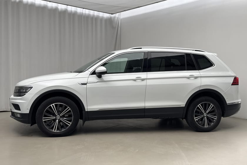 Bild 2 av Volkswagen Tiguan Allspace 7-sätes 2.0 TDI 4M 190hk GT B-Kam Värmare