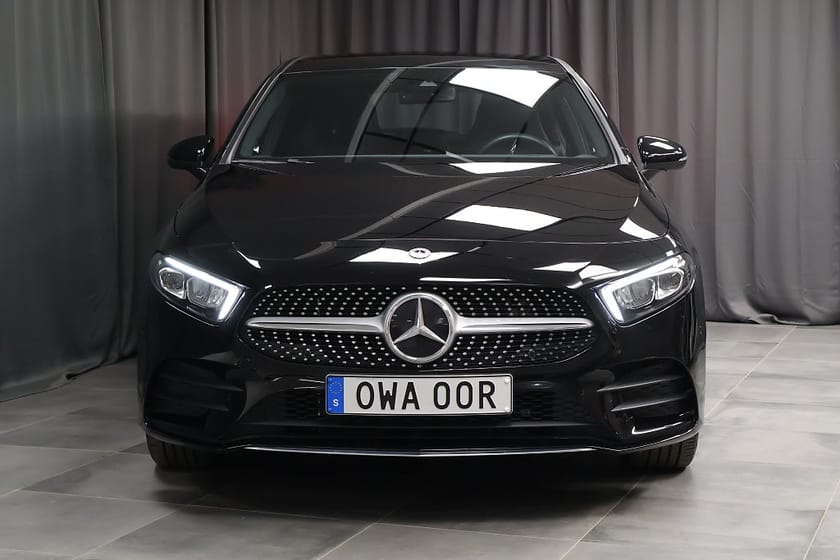Bild 3 av Mercedes-Benz A 250 e AMG Line Advanced Rattvärme Panelbelysing