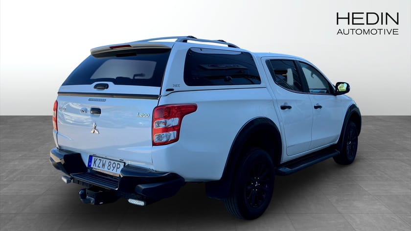 Bild 2 av Mitsubishi L200 Dubbelhytt Flakkåpa