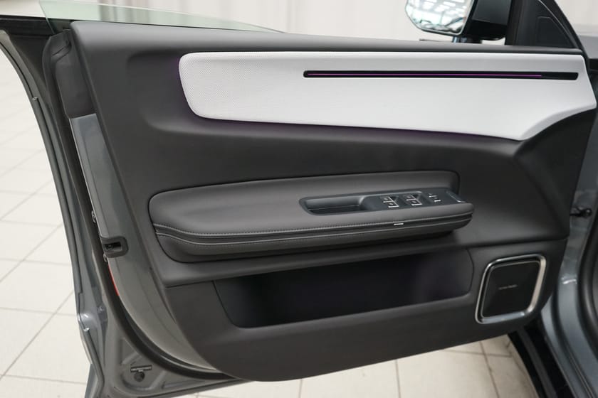 Bild 5 av Polestar 4 Long Range Single Motor Business edt