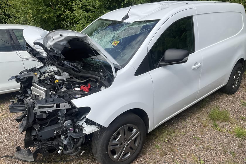 Bild 3 av Mercedes-Benz Citan 110 CDI 1.5 (95hk) Reparationsobjekt