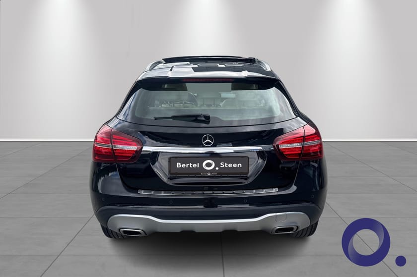 Bilde 4 av Mercedes-Benz GLA 200 d 4MATIC / Panorama/ Skinn/ automat/ Mye utstyr!