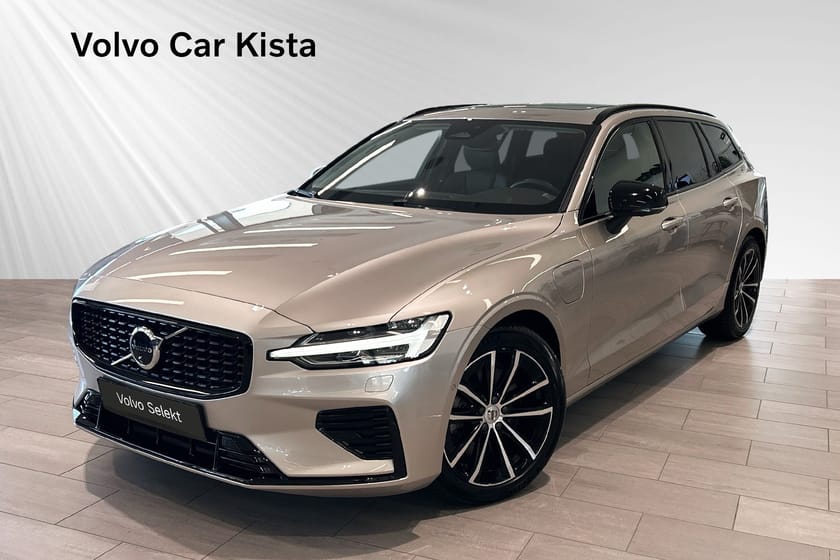 Bild 1 av Volvo V60 Recharge T8 Plus Dark Panorama H/K 360Kam
