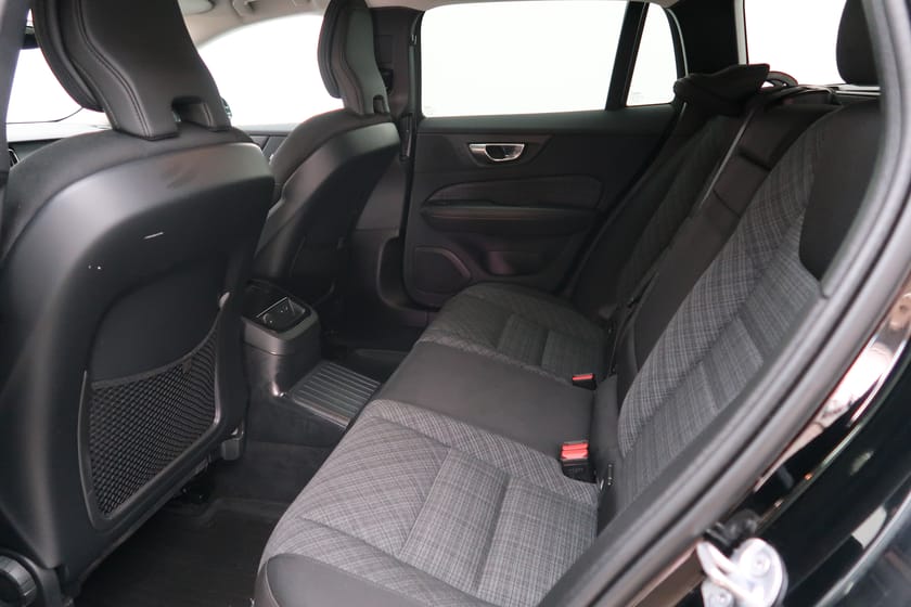 Bild 5 av Volvo V60 Recharge T6 Core Edition, Drag