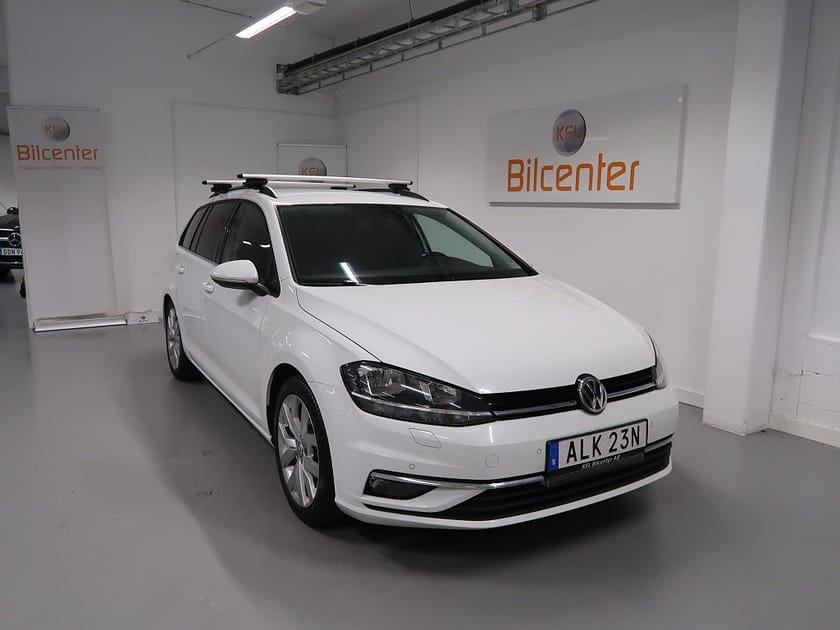 Bild 3 av Volkswagen Golf Sportscombi 1.5 TSI GT V-Däck ingår Drag-Värmare-CarPlay-AdaptivFH-